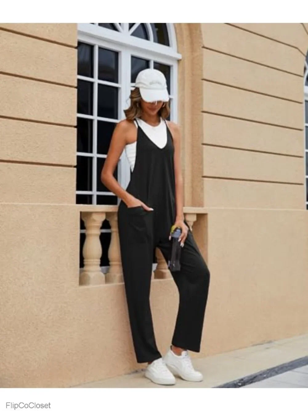 Women's Sleeveless Jumpsuit Loose Fit with Pockets Adjustable Straps